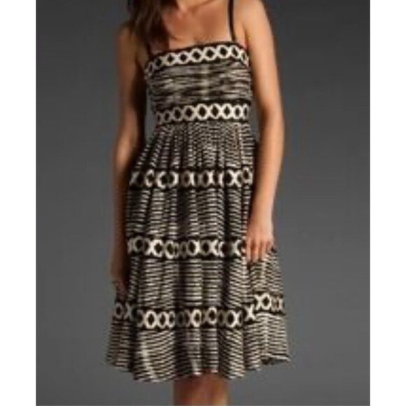 TRACY REESE/ANTHROPOLOGIE SAN ANTONIO  Dress  Sz L Flowy Knit MIDI Stretchy - Picture 1 of 14